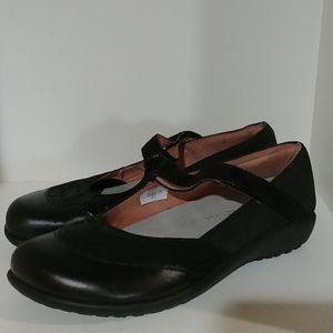 Naot Luga Mary Jane Black Combo Size 6/ 37